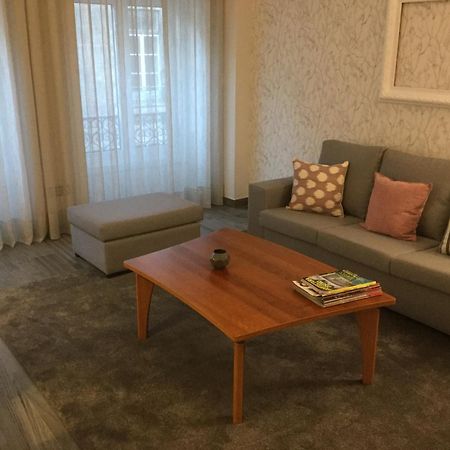 Central & Charming Clerigos Appartments ポルト エクステリア 写真