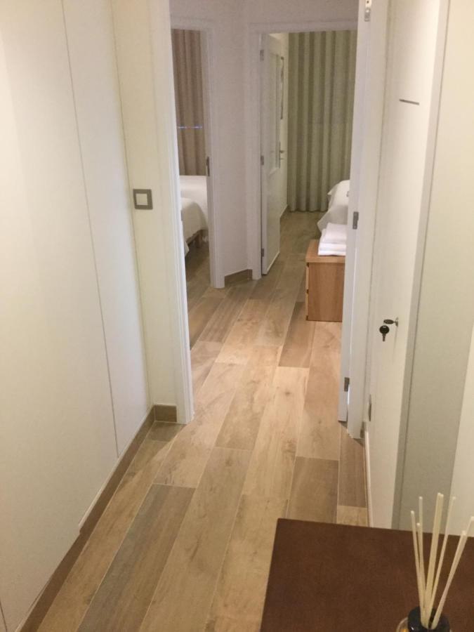 Central & Charming Clerigos Appartments ポルト エクステリア 写真